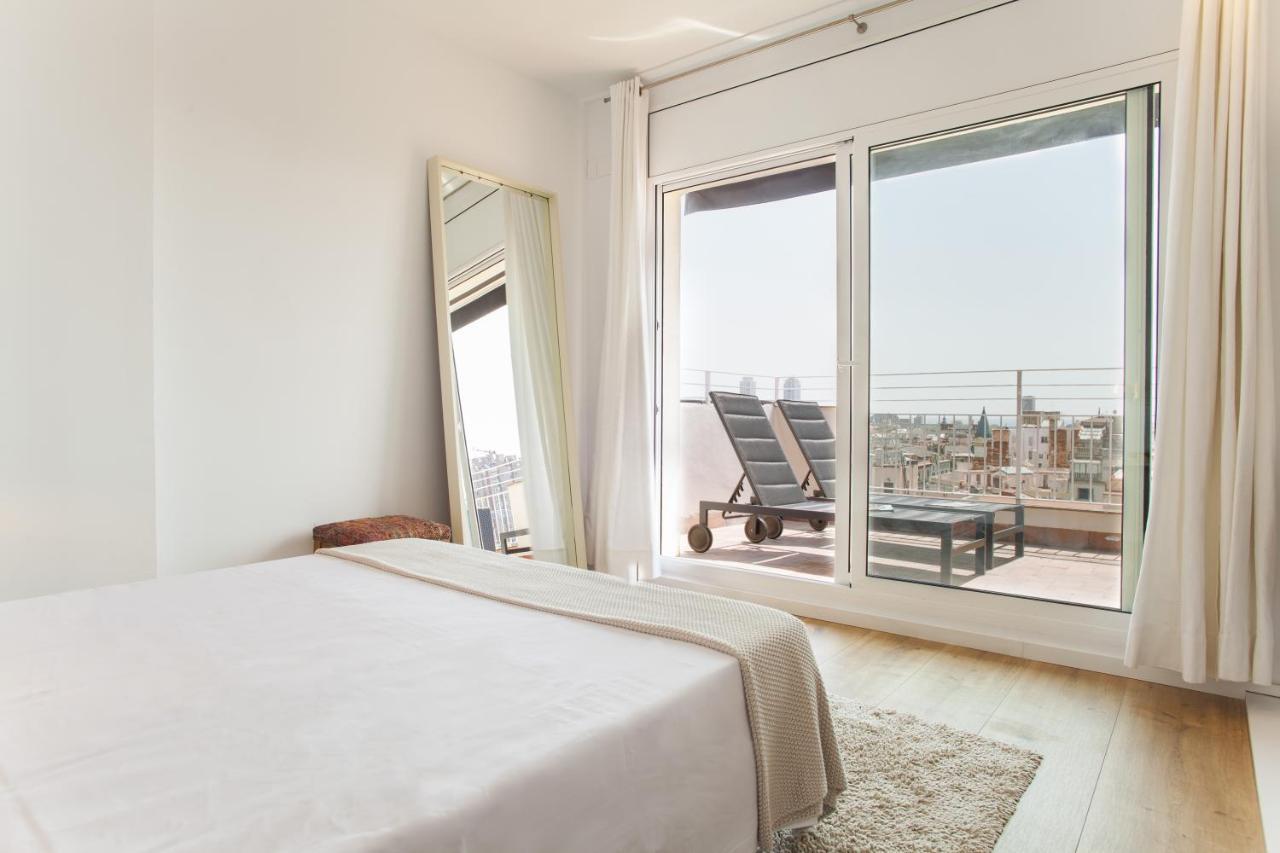 Friendly Rentals Gran Via Barcelona Exterior photo