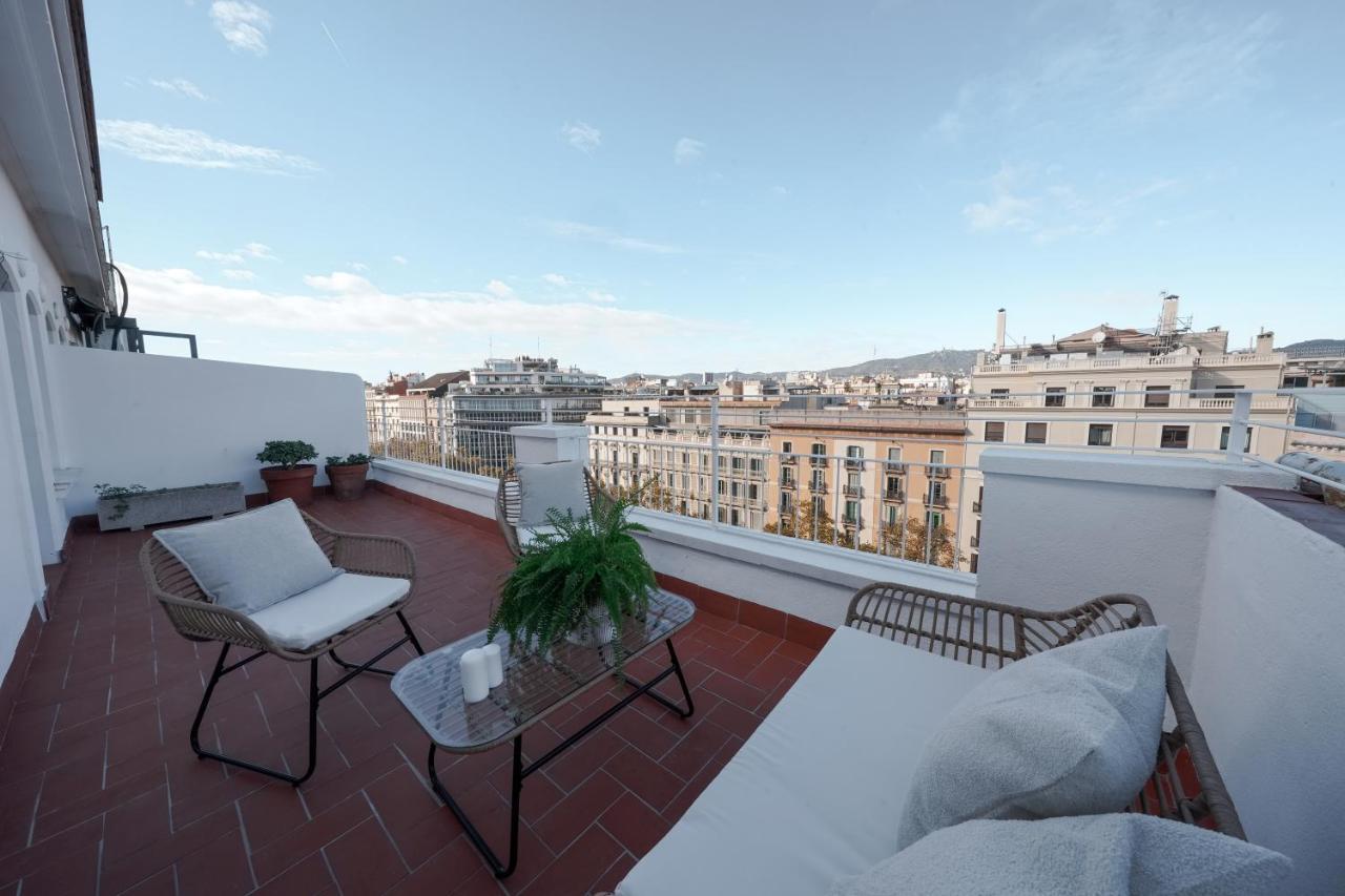 Friendly Rentals Gran Via Barcelona Exterior photo